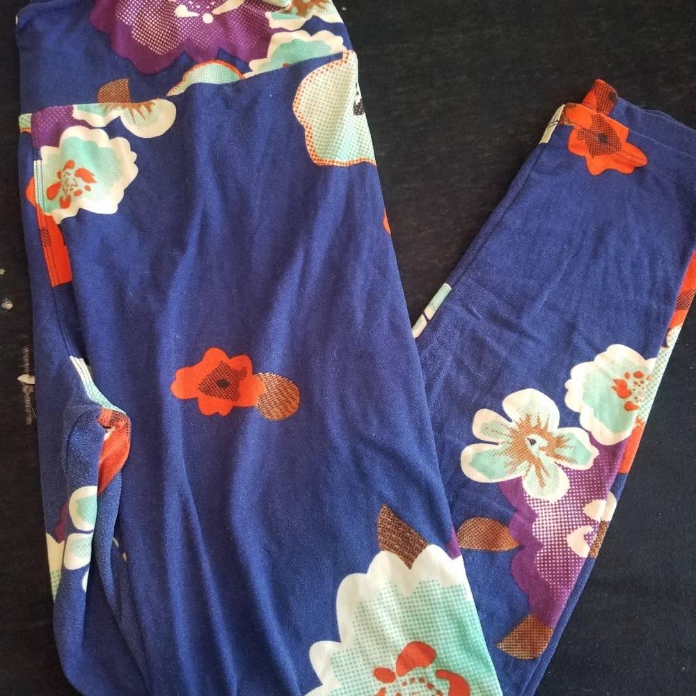 Lularoe leggings tc